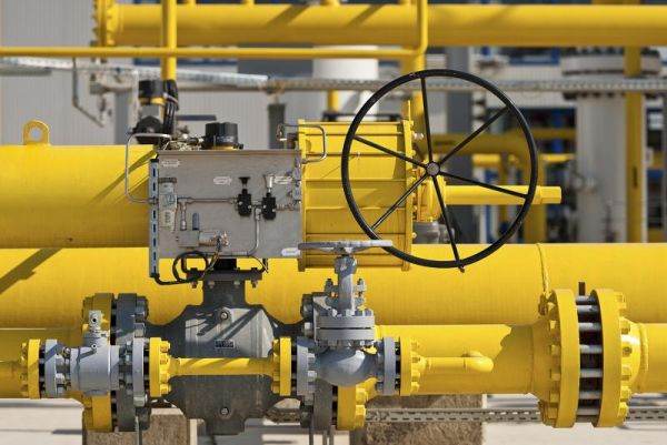 Polonia negociază importuri suplimentare de GNL din SUA